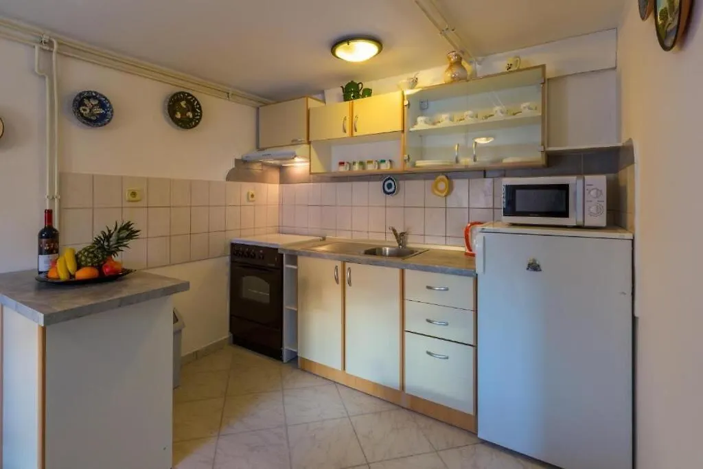 Apartments Panos Novi Vinodolski Croatia