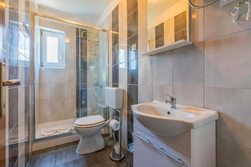 Apartments Panos Novi Vinodolski