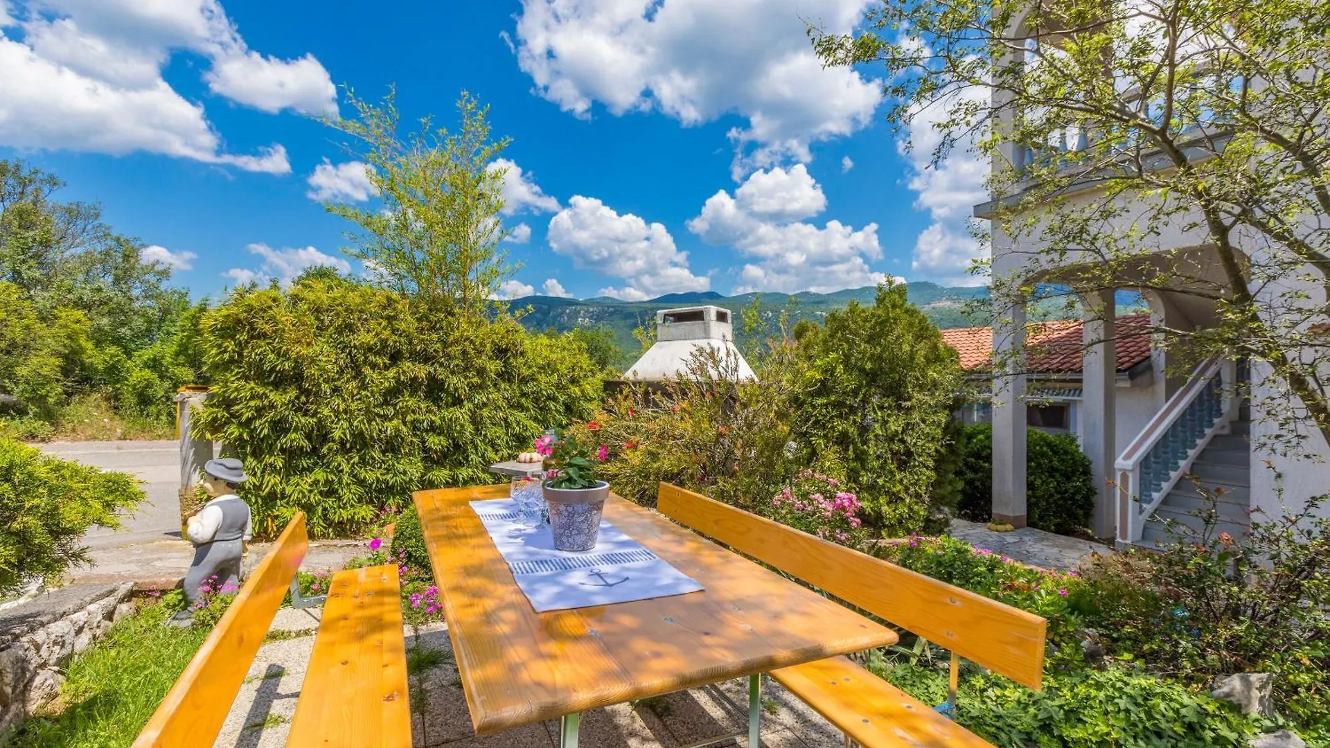 Apartments Panos Novi Vinodolski