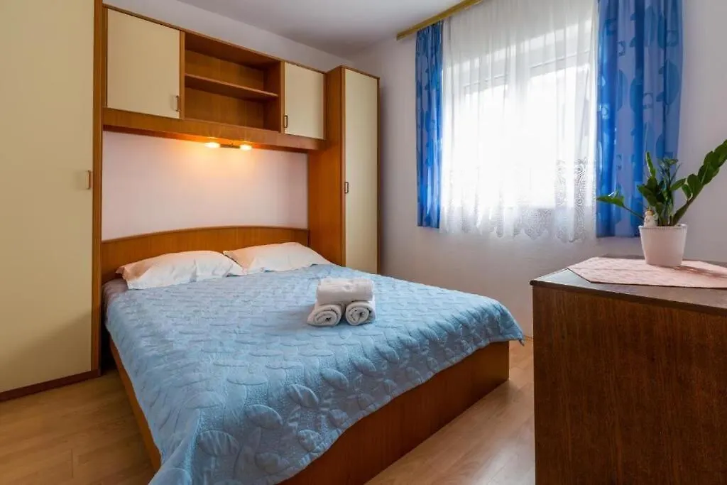 Apartments Panos Novi Vinodolski