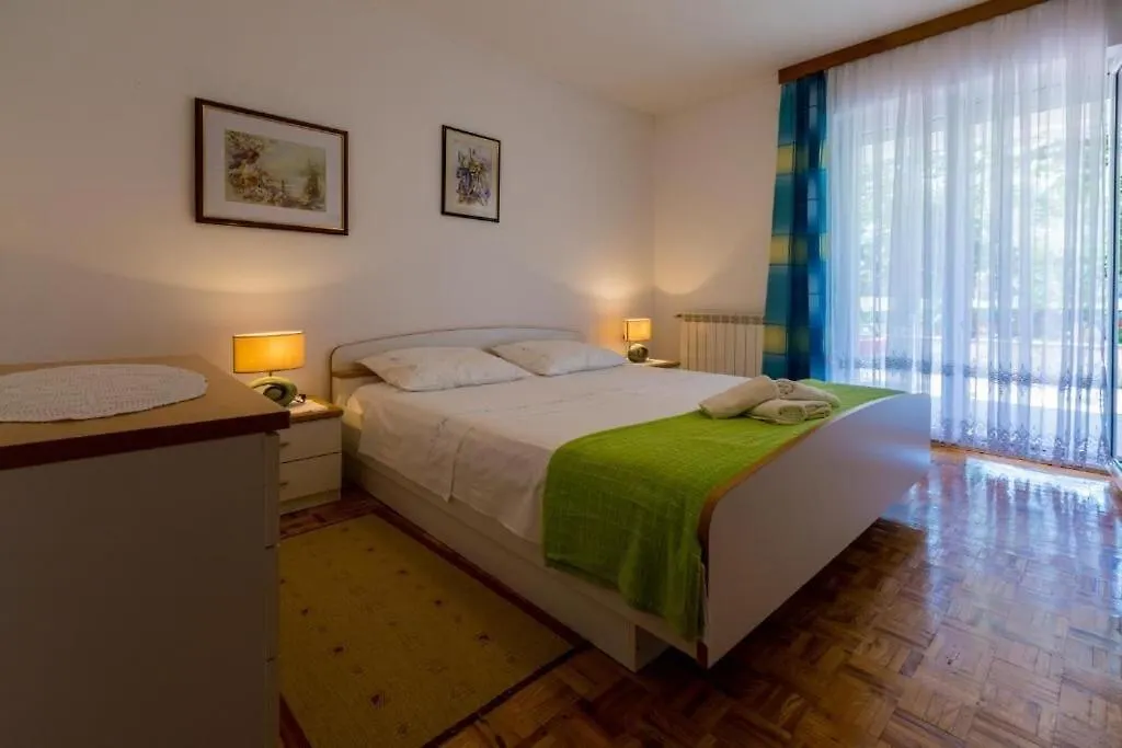 Apartments Panos Novi Vinodolski