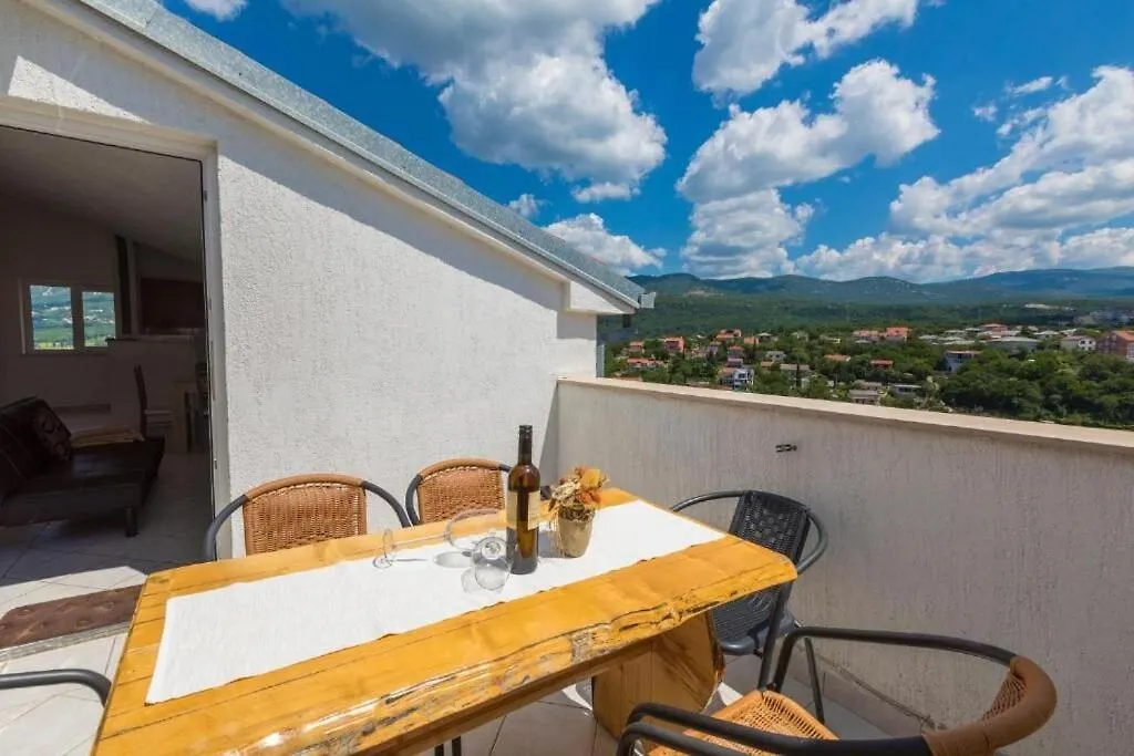 Apartments Panos Novi Vinodolski