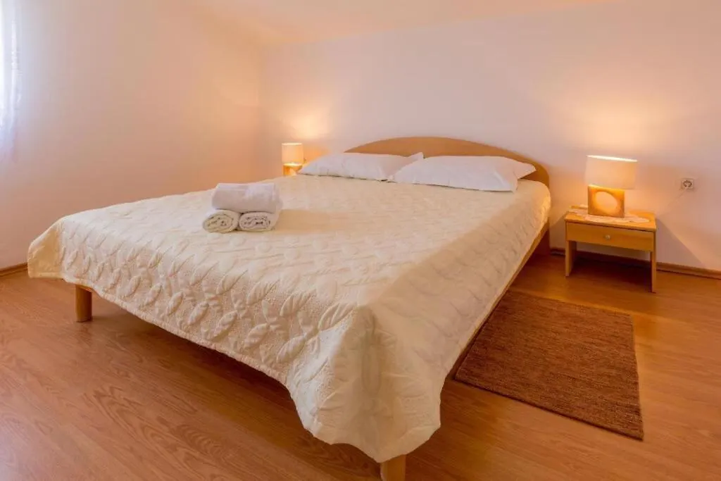 Apartments Panos Novi Vinodolski Croatia