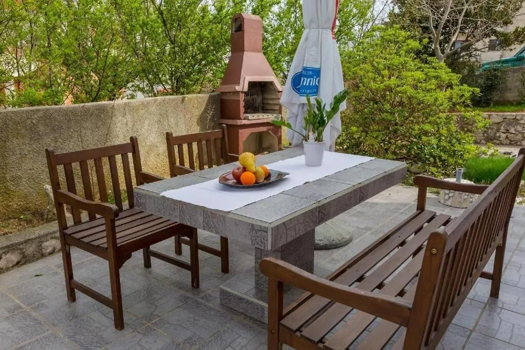 Apartments Panos Novi Vinodolski